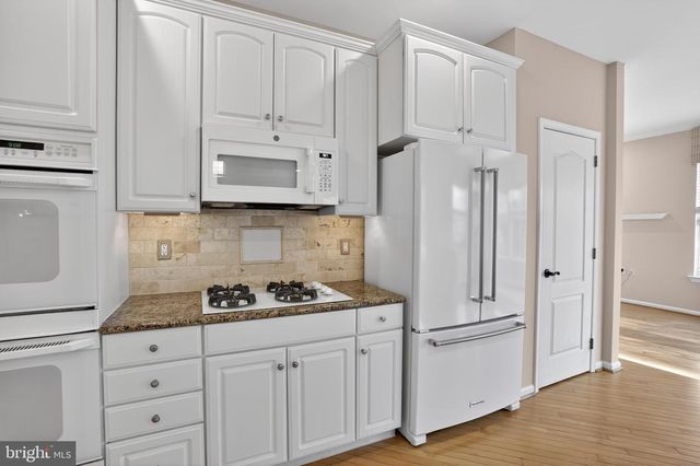 1482 QUAKER RIDGE, West Chester, PA 19380