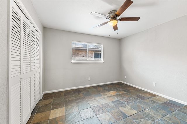 5038 Crestwick, Corpus Christi, TX 78413