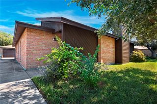 5038 Crestwick, Corpus Christi, TX 78413