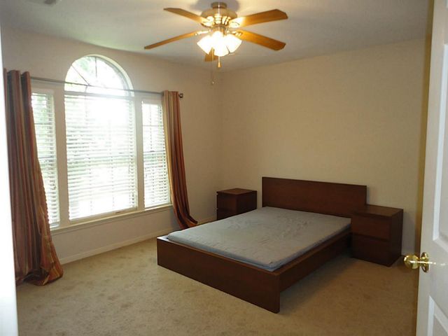 231 Needleleaf Lane, Sugar Land, TX 77479