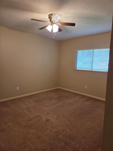 231 Needleleaf Lane, Sugar Land, TX 77479