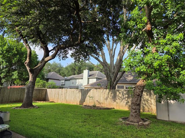 231 Needleleaf Lane, Sugar Land, TX 77479