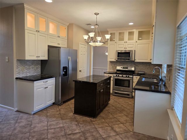 231 Needleleaf Lane, Sugar Land, TX 77479