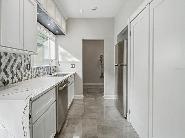 1600 17TH STREET W, Palmetto, FL 34221