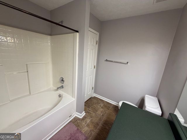 301 Wolf Creek Place, Locust Grove, GA 30248