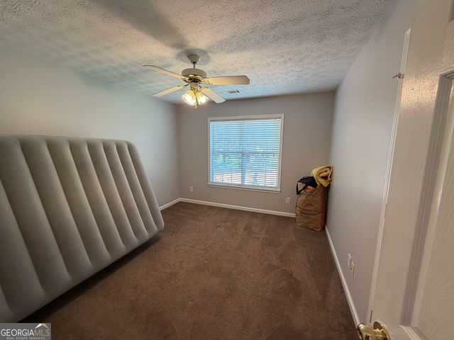 301 Wolf Creek Place, Locust Grove, GA 30248