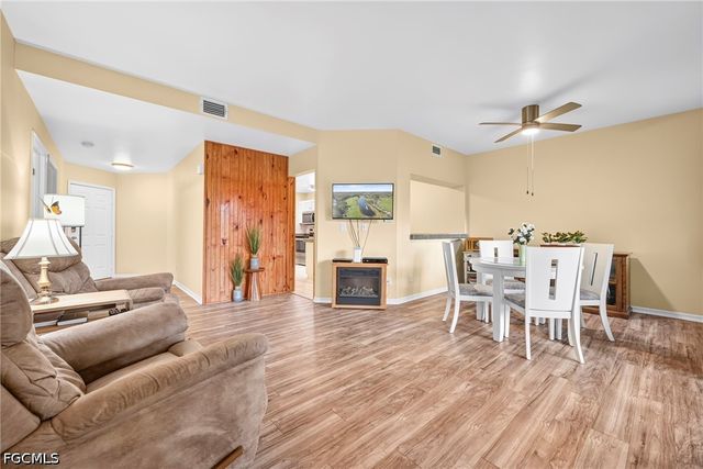 12051 Champions Green WAY 313, Fort Myers, FL 33913