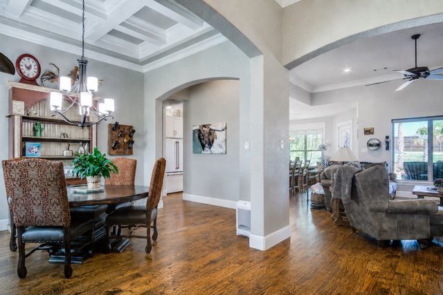103 Eagle Point Drive, Waxahachie, TX 75165