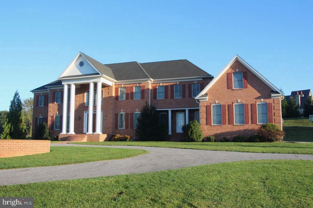 2 TIMBERPARK CT, Lutherville Timonium, MD 21093