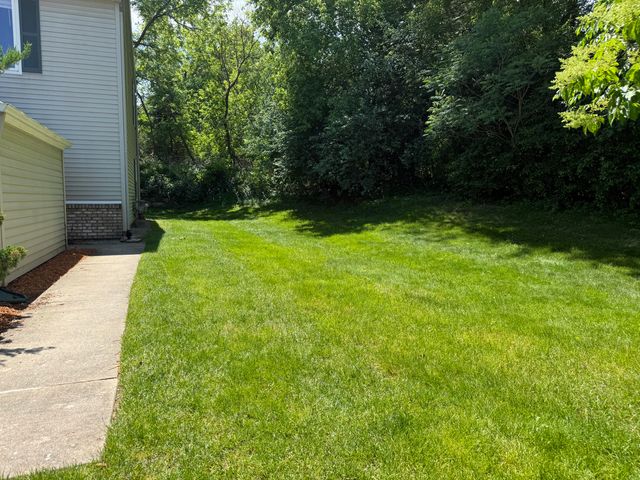 8507 Courtland Drive NE 4, Rockford, MI 49341