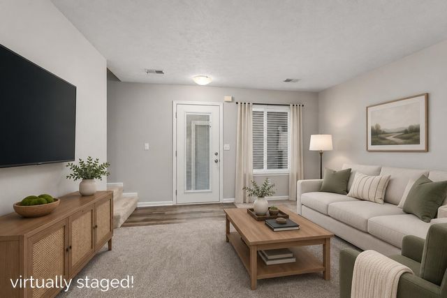 8507 Courtland Drive NE 4, Rockford, MI 49341