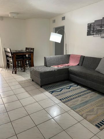 3551 SW 11th St 7B, Miami, FL 33135