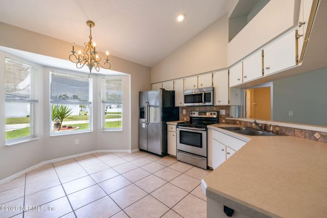 37 ROCKEFELLER Drive, Palm Coast, FL 32164