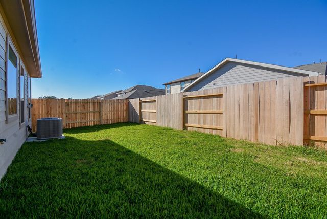 17327 Rock Willow Lane, Tomball, TX 77377