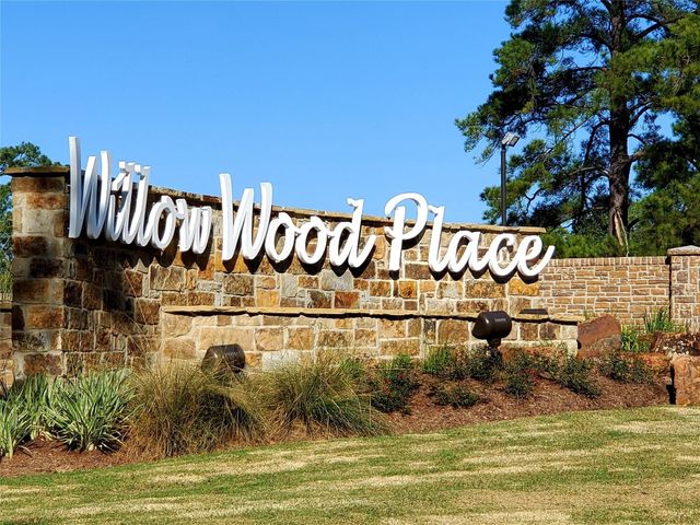 17327 Rock Willow Lane, Tomball, TX 77377