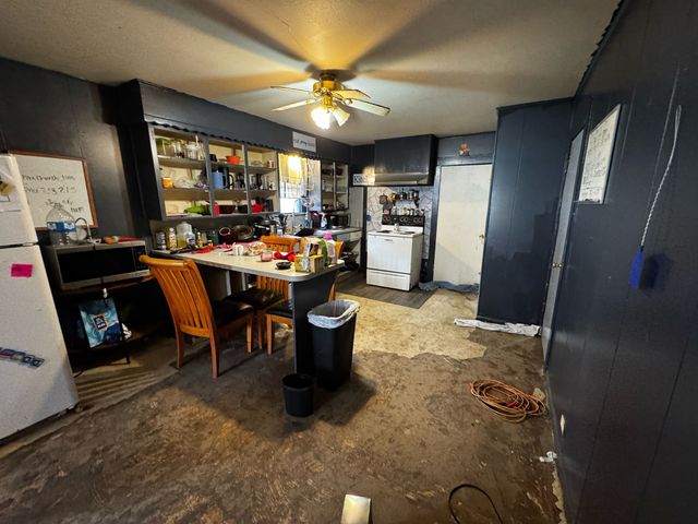 401 N Kent Street, Gorman, TX 76454