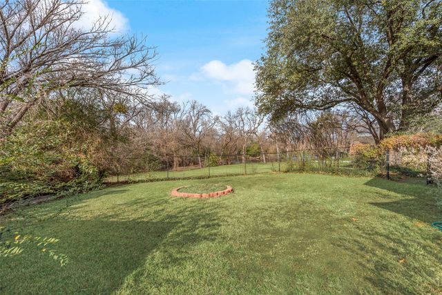 614 Portofino Drive, Arlington, TX 76012