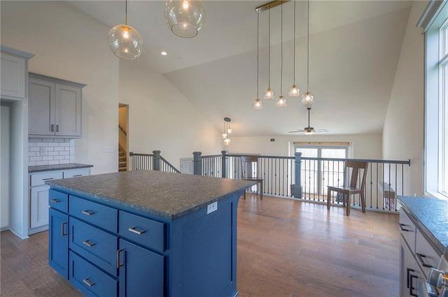 1632 N 157th Lane, Basehor, KS 66007