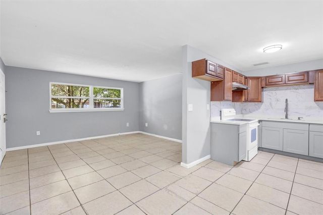 6013 NAVAJO WAY, Orlando, FL 32807