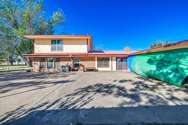 208 E St, Eldorado, TX 76936