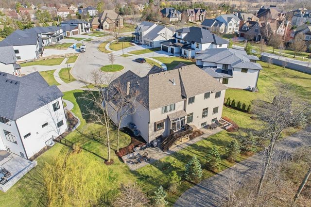 28 Pinnacle Court, Naperville, IL 60565