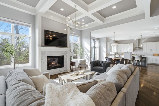 28 Pinnacle Court, Naperville, IL 60565