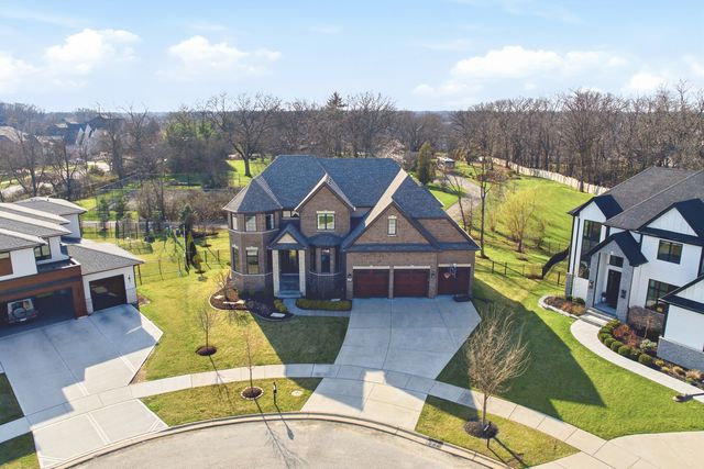 28 Pinnacle Court, Naperville, IL 60565