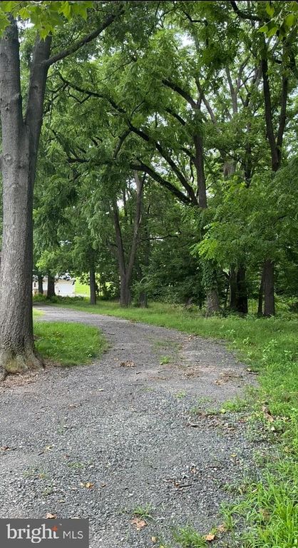 432 MANATAWNY ST, Pottstown, PA 19464