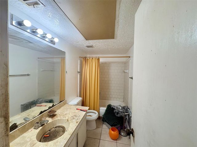 8215 Leather Market Street, Houston, TX 77064