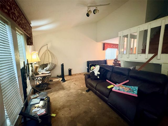 8215 Leather Market Street, Houston, TX 77064