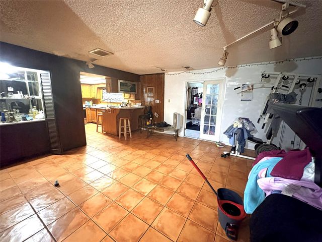 8215 Leather Market Street, Houston, TX 77064