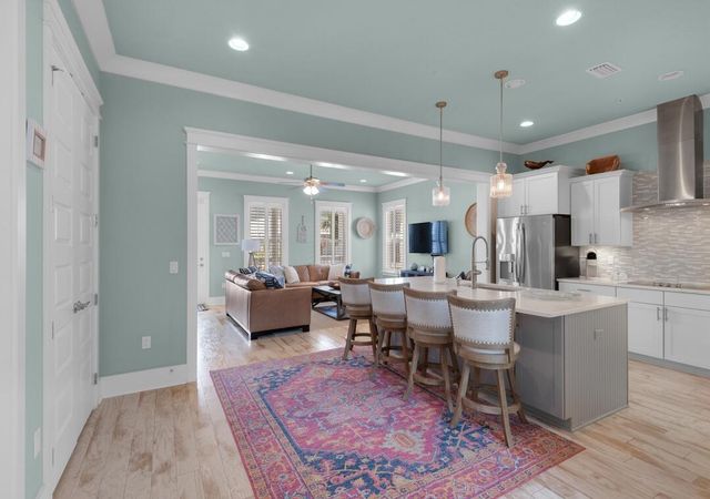 1477 Seaside Circle, Navarre, FL 32566