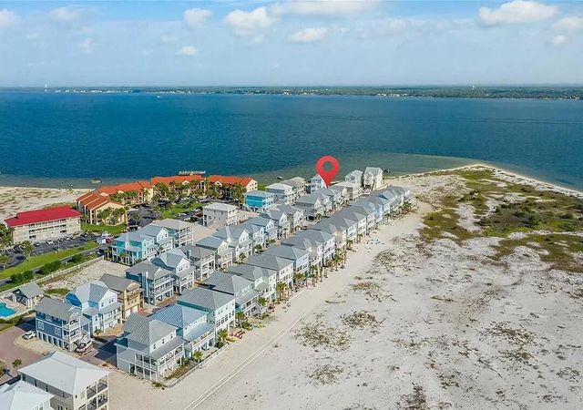 1477 Seaside Circle, Navarre, FL 32566