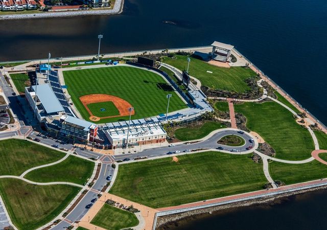 1477 Seaside Circle, Navarre, FL 32566