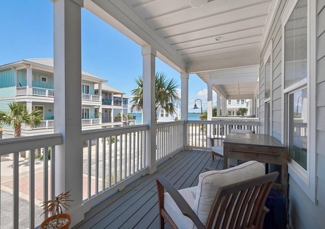 1477 Seaside Circle, Navarre, FL 32566