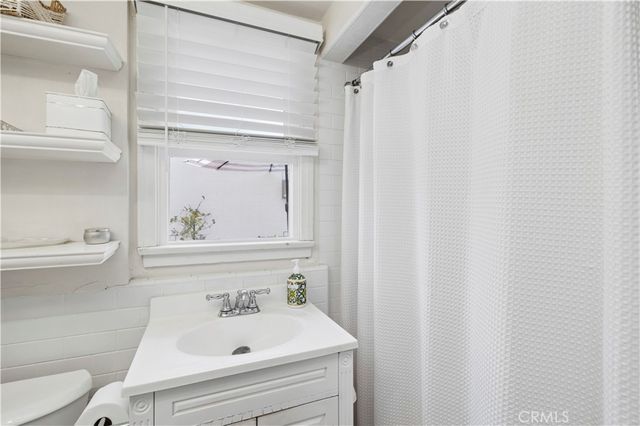 611 Larkspur, Corona Del Mar, CA 92625