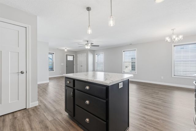 735 W Hamilton Road, Fort Wayne, IN 46814