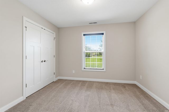 735 W Hamilton Road, Fort Wayne, IN 46814