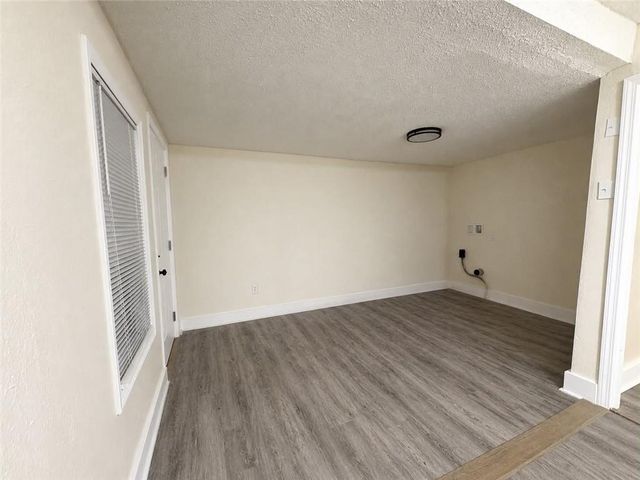 210 Osage Street, Leavenworth, KS 66048