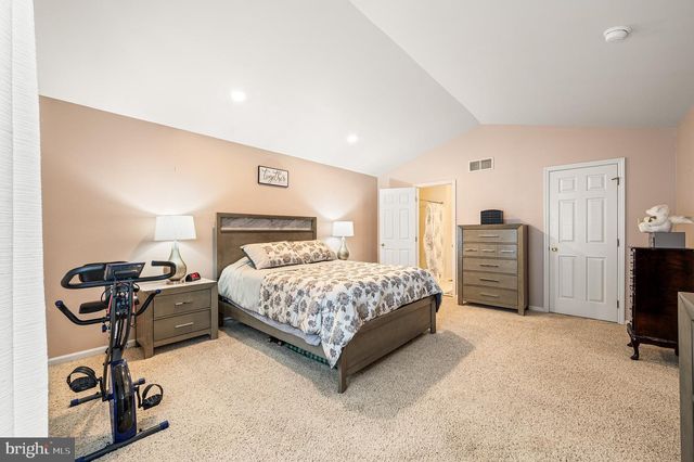 309 CAMERON DR, Douglassville, PA 19518