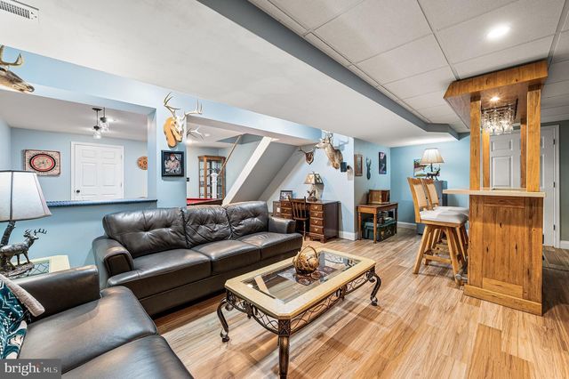 309 CAMERON DR, Douglassville, PA 19518