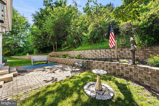 309 CAMERON DR, Douglassville, PA 19518