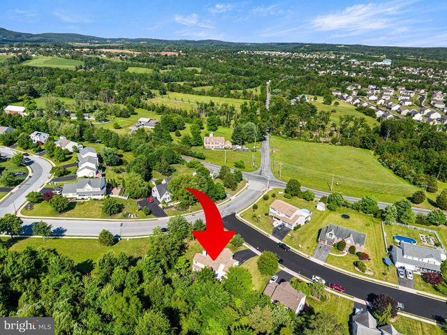 309 CAMERON DR, Douglassville, PA 19518