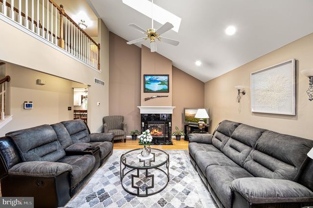 309 CAMERON DR, Douglassville, PA 19518