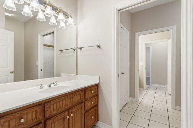 17681 Huckleberry Circle, Lindale, TX 75771