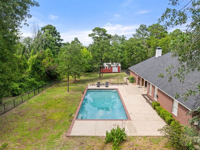 17681 Huckleberry Circle, Lindale, TX 75771