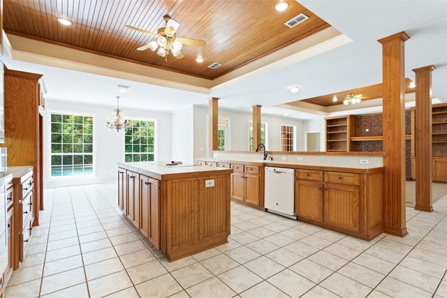 17681 Huckleberry Circle, Lindale, TX 75771