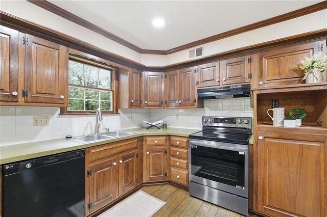 25409 Timberlake Trail, Greenwood, MO 64034