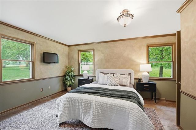 25409 Timberlake Trail, Greenwood, MO 64034