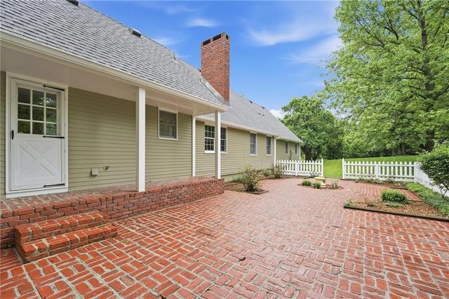 25409 Timberlake Trail, Greenwood, MO 64034